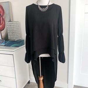 New High and Low Black Top Size M